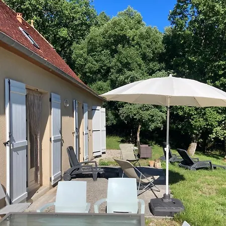 La Maison De La Colline, 4 Bedrooms, Sleeps 9 Prázdninový dům *
