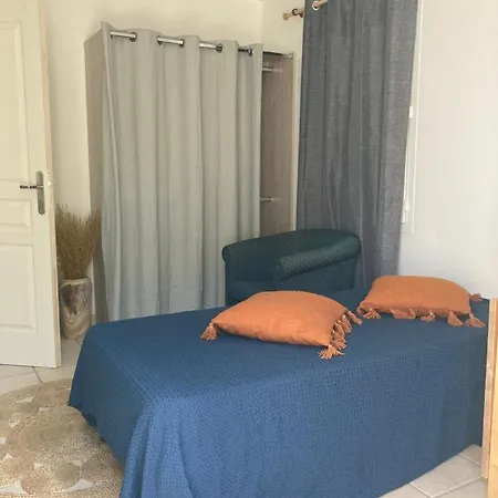 La Maison De La Colline, 4 Bedrooms, Sleeps 9