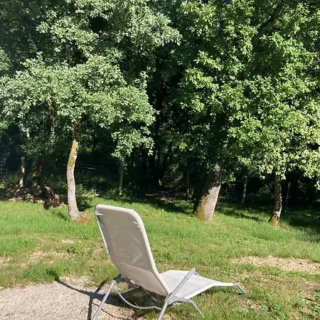 Prázdninový dům La Maison De La Colline, 4 Bedrooms, Sleeps 9